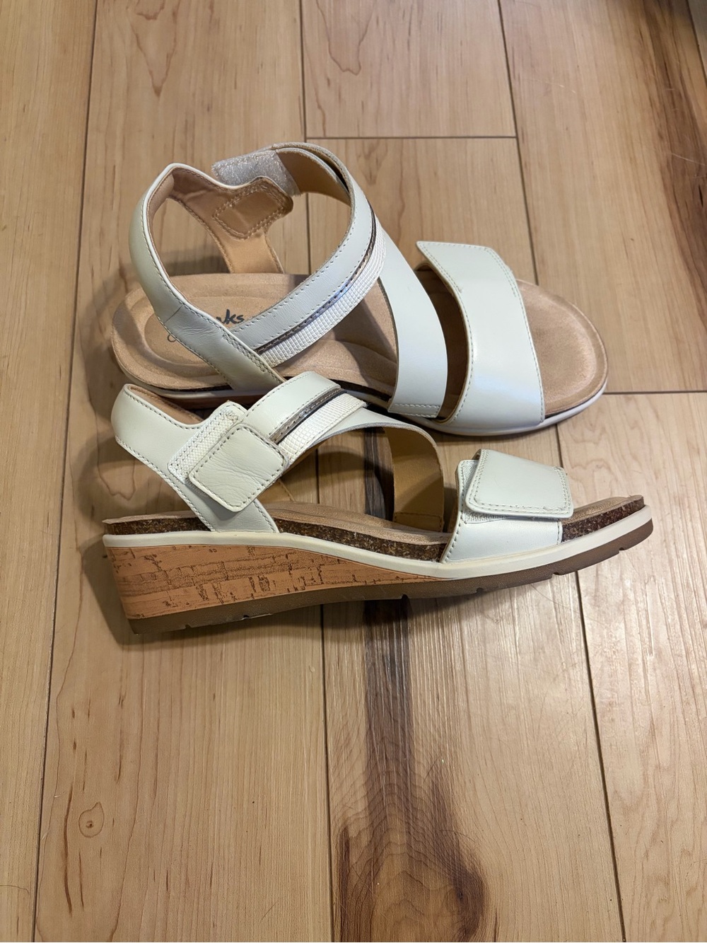 Clarks Kacha Wave Wedge Sandals